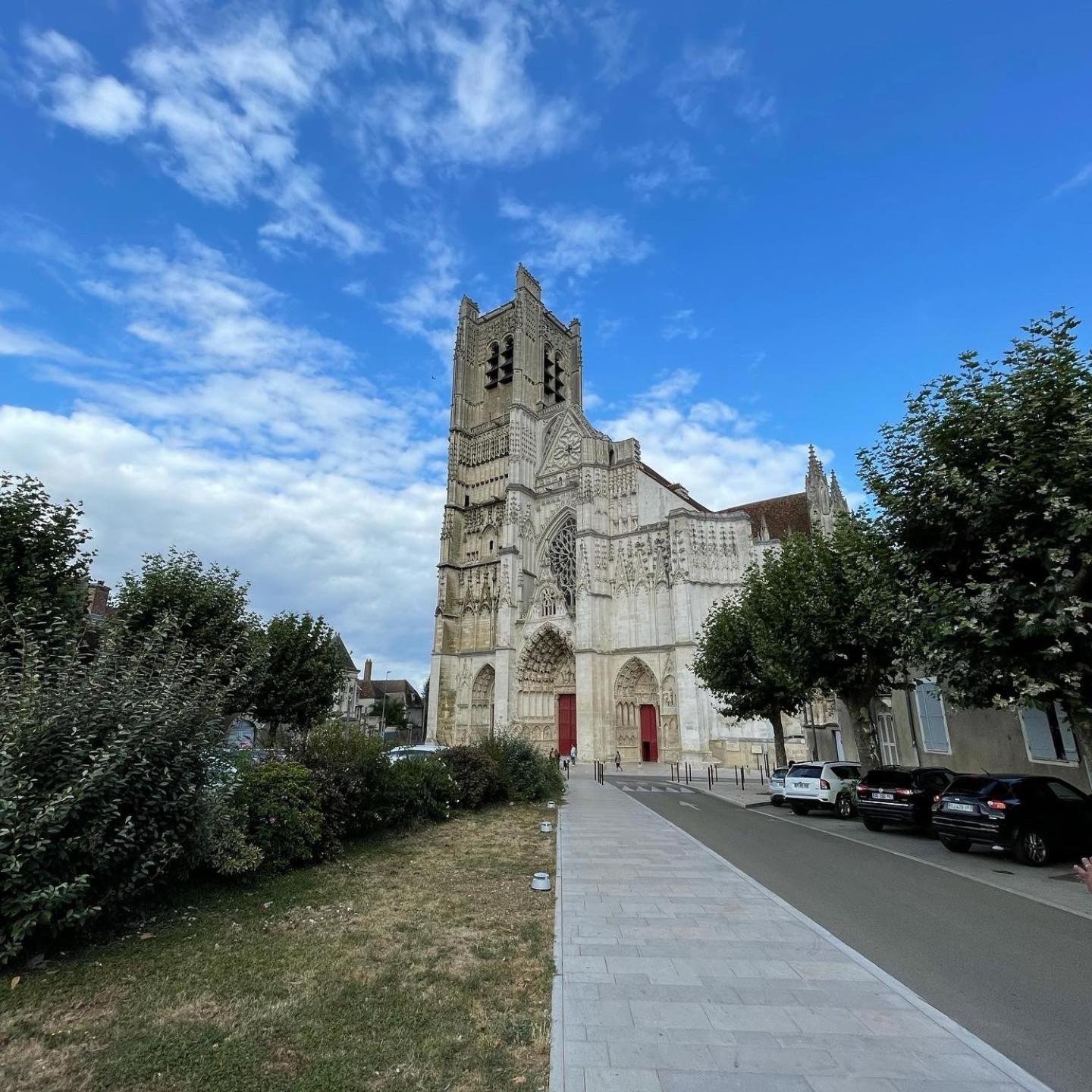 דירות Le Pigeonnier Centre Historique אוקזר מראה חיצוני תמונה